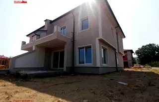 Къща в Пловдив, с. Първенец