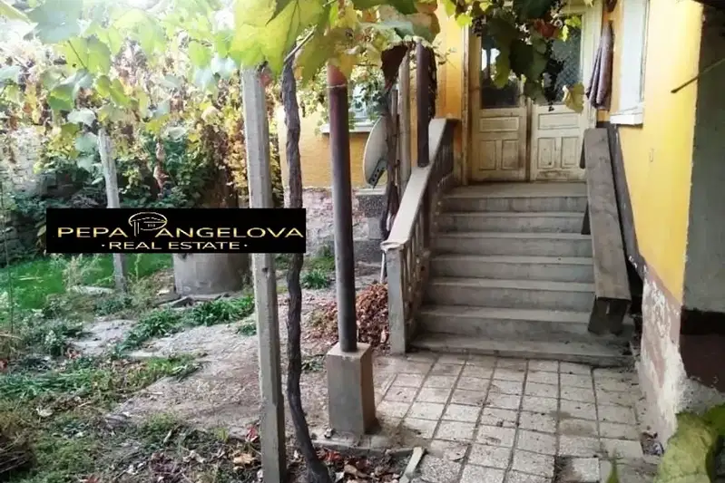 House in Oblast Plovdiv, Ryjevo Konare