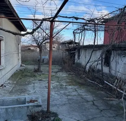 Снимка 4 — Къща в Пловдив, с. Скутаре
