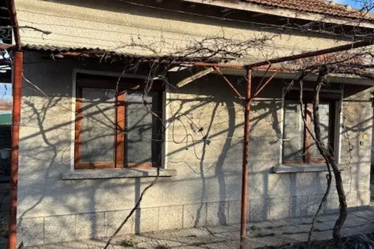 Къща в Пловдив, с. Скутаре