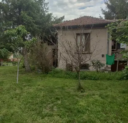 Снимка 4 — Къща с 2 етажа в с. Тополово, област Пловдив