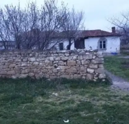Снимка 4 — Къща с 2 стаи и двор в с. Тюркмен, област Пловдив