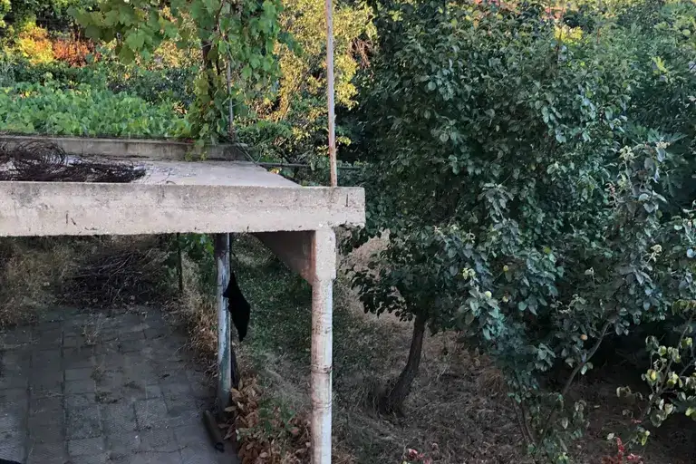 House in Oblast Plovdiv, Ustina