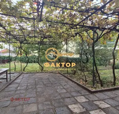 Photo 2 — House in Oblast Plovdiv, Ustina