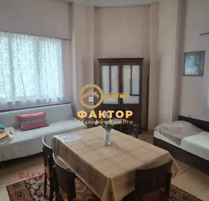 Photo 4 — House in Oblast Plovdiv, Ustina