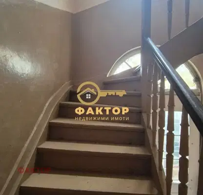 Photo 5 — House in Oblast Plovdiv, Ustina