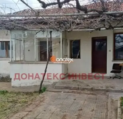 Снимка 3 — Къща в Пловдив, с. Васил Левски