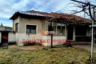Къща в Пловдив, с. Васил Левски