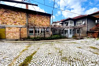 Къща в Русе, Бяла