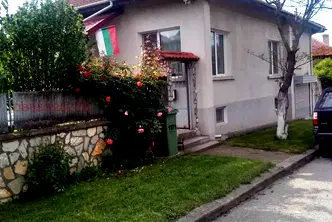 Къща в Русе, Ветово