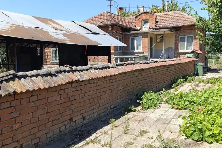House in Oblast Ruse, Borisovo