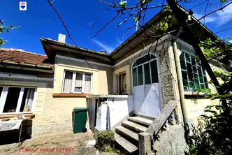 Къща в Русе, с. Бръшлен
