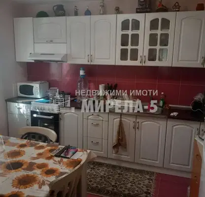 Photo 2 — House in Oblast Ruse, Byzyn