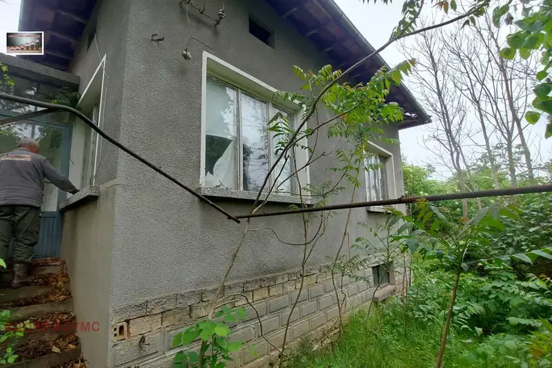 House in Oblast Ruse, Cenovo