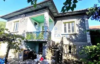 Къща в Русе, с. Ценово