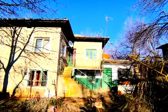 Къща в Русе, с. Церовец