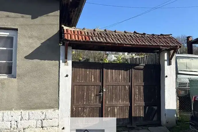 Къща в Русе, с. Черешово