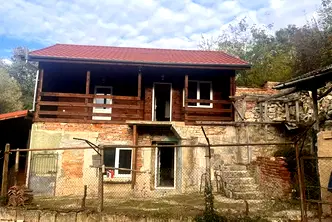 Къща в Русе, с. Червен