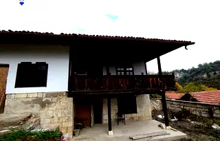 Къща в Русе, с. Червен