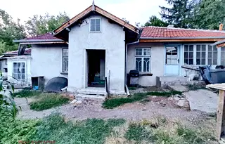 Къща в Русе, с. Червена вода