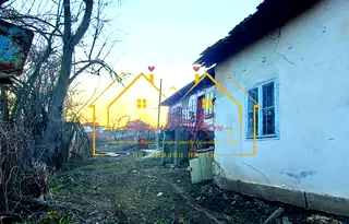 Къща в Русе, с. Червена вода