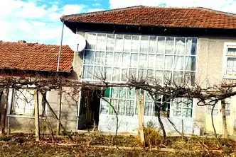 Къща в Русе, с. Кацелово