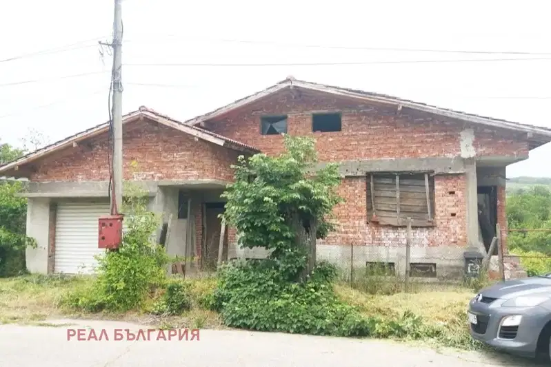 Къща в Русе, с. Николово