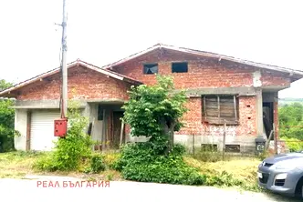 Къща в Русе, с. Николово