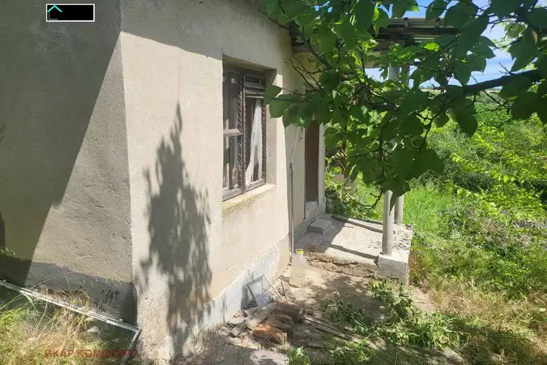 Къща в Русе, с. Николово