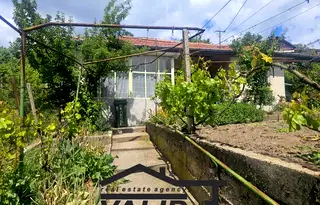 Къща в Русе, с. Николово