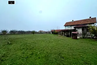 Къща в Русе, с. Нов