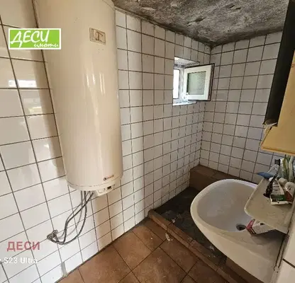 Снимка 5 — Къща в Русе, с. Ново село