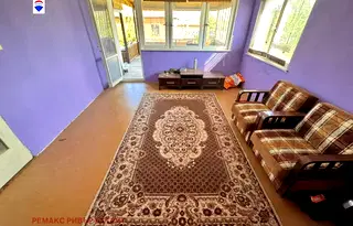 Къща в Русе, с. Обретеник