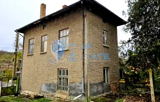 Къща в Русе, с. Пиперково