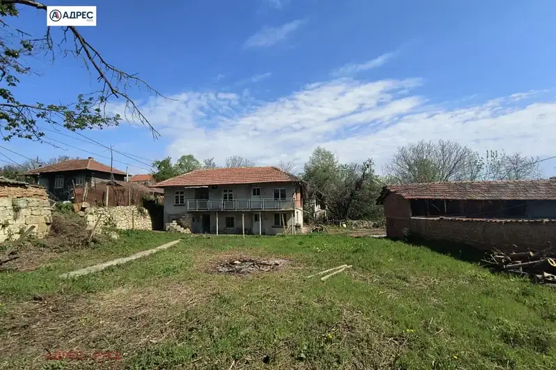 Къща в Русе, с. Писанец