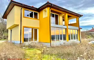 Къща в Русе, с. Писанец