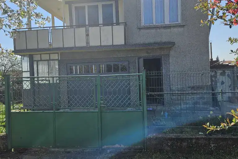 House in Oblast Ruse, Ryahovo