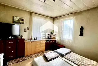 Къща в Русе, с. Щръклево