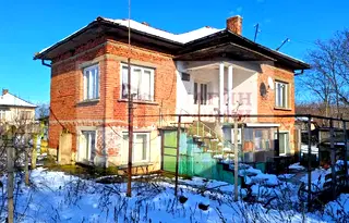 Къща в Русе, с. Щръклево