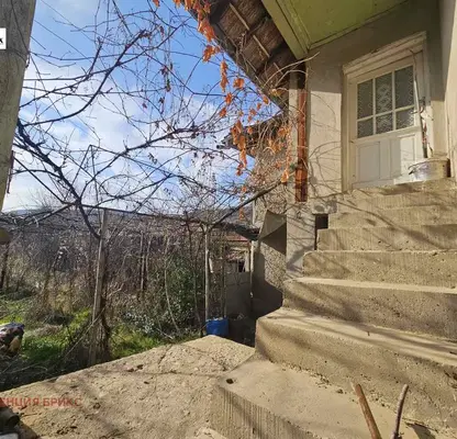 Photo 3 — House in Oblast Ruse, Svalenik