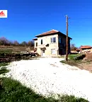 Къща в Русе, с. Тръстеник