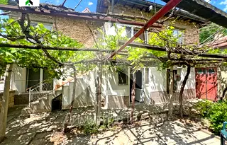 Къща в Шумен, Нови пазар
