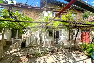 Къща в Шумен, Нови пазар