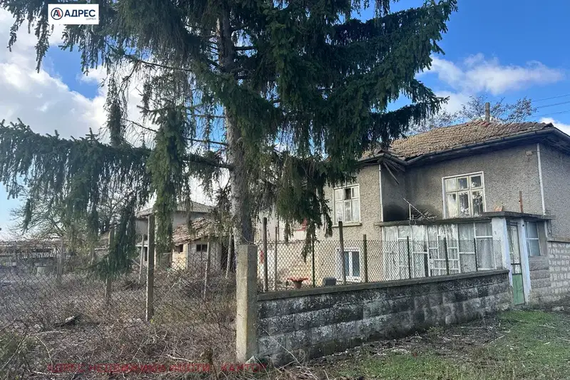 House in Oblast Shumen, Carev Brod