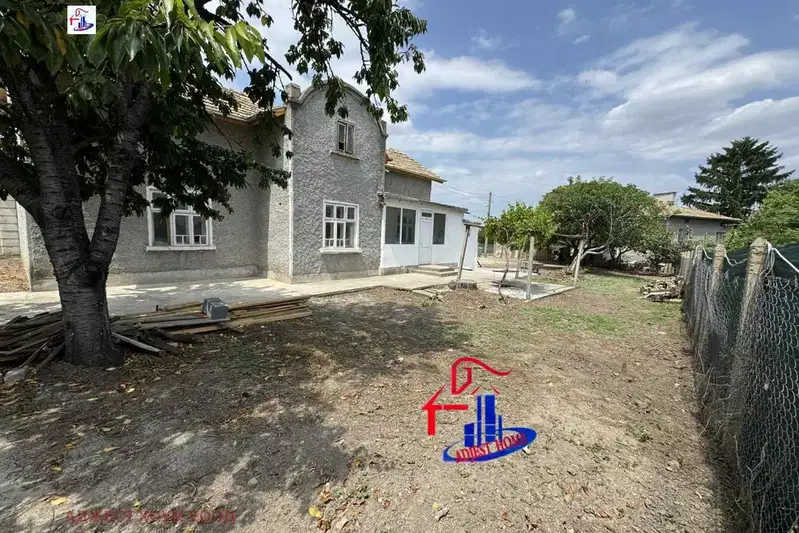 House in Oblast Shumen, Carev Brod