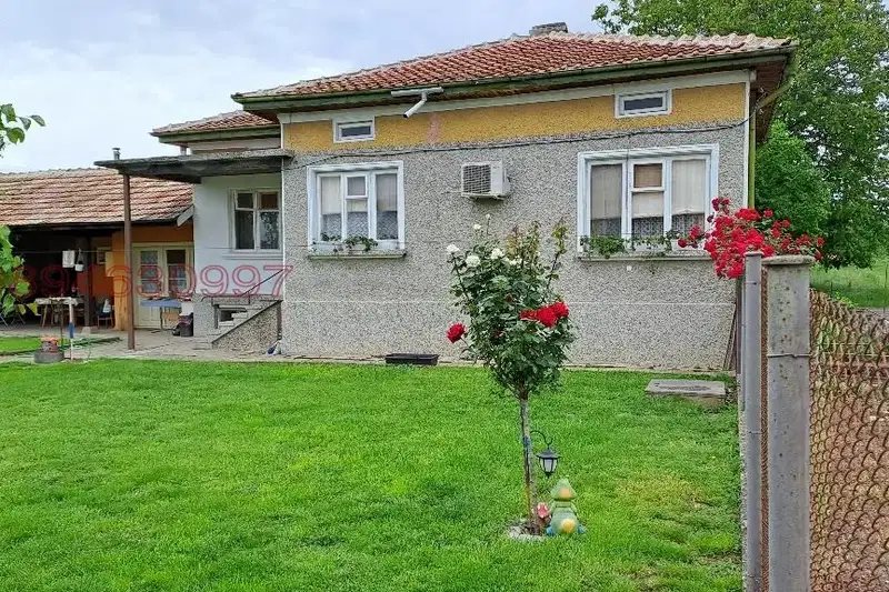 House in Oblast Shumen, Dibich