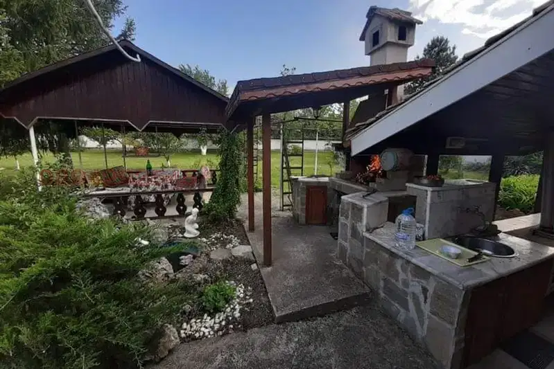 House in Oblast Shumen, Dragoevo