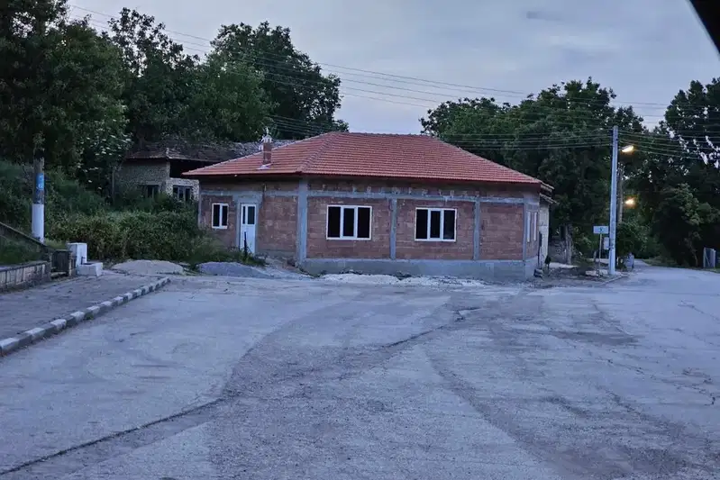 Къща в Шумен, с. Градище