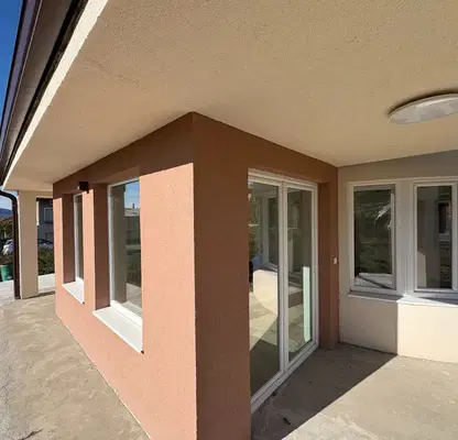 Photo 2 — House in Oblast Shumen, Han Krum