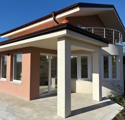 Photo 3 — House in Oblast Shumen, Han Krum